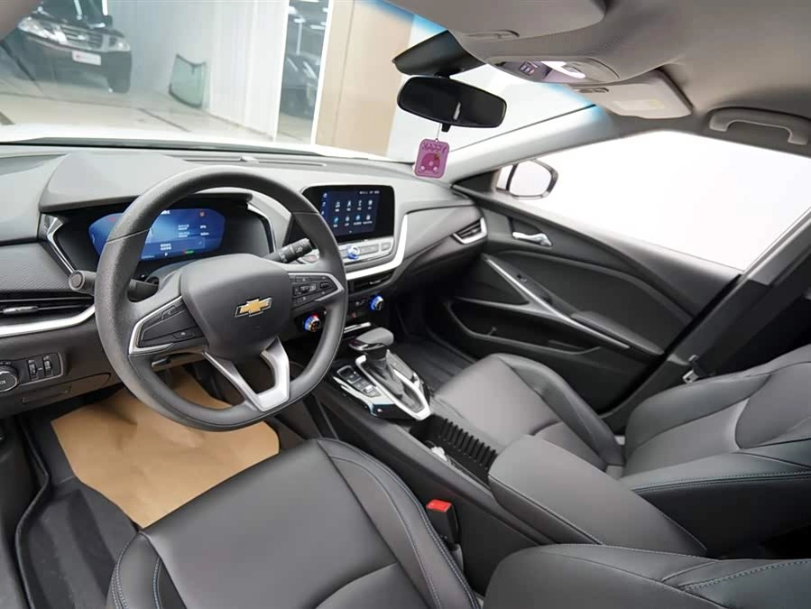 Chevrolet Menlo