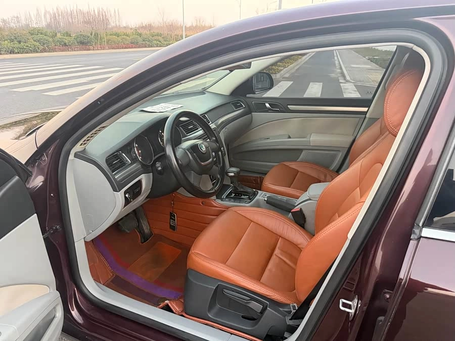 Skoda SuperB