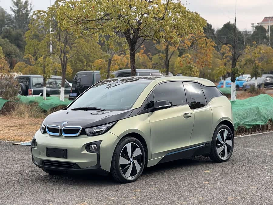 BMW i3