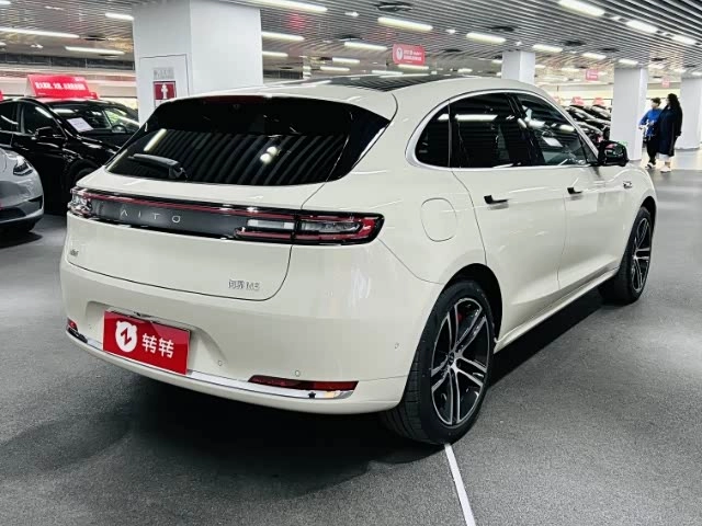 AITO Wenjie M5