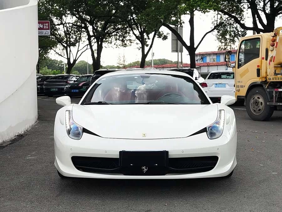 Ferrari 458