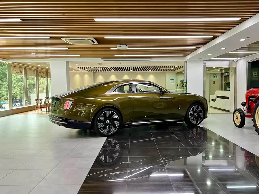 Rolls-Royce Shining