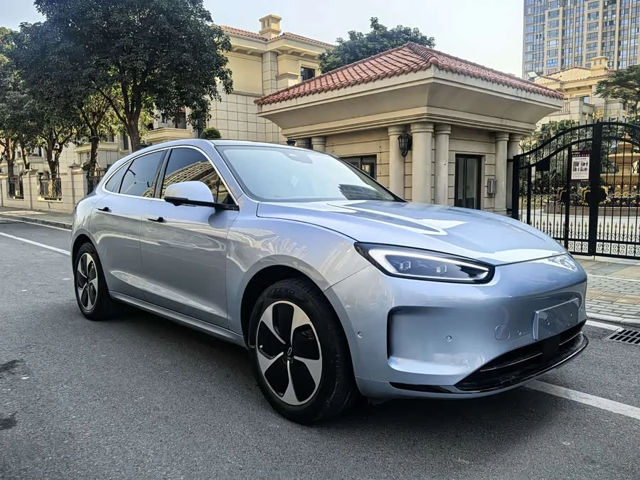 AITO Wenjie M5