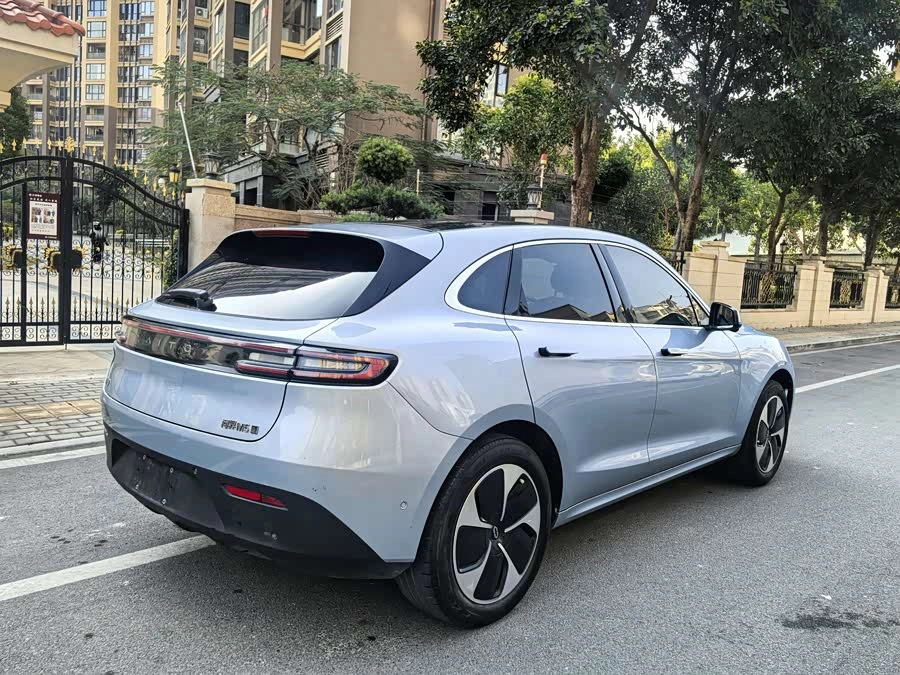 AITO Wenjie M5