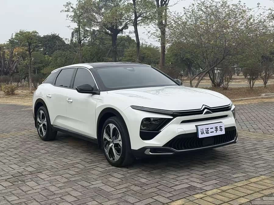 Citroën Versailles C5 X