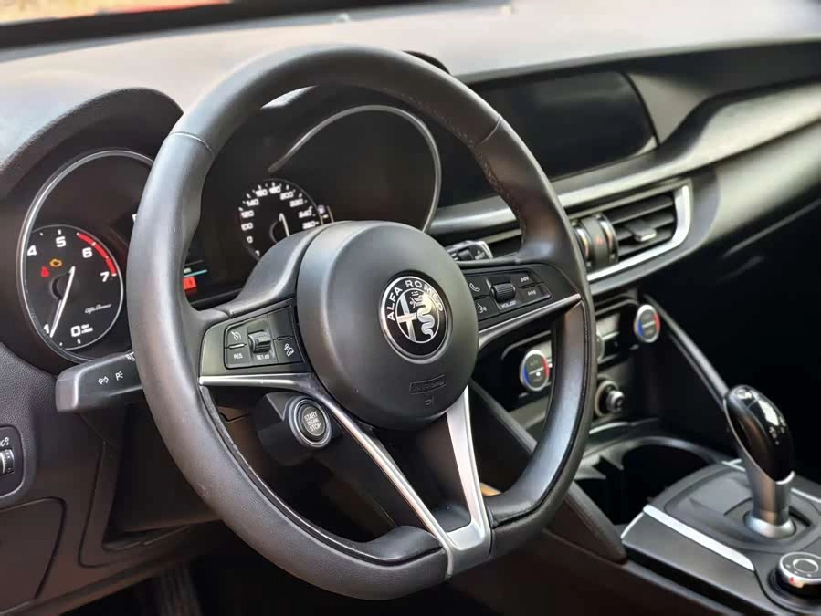 Alfa Romeo Stelvio