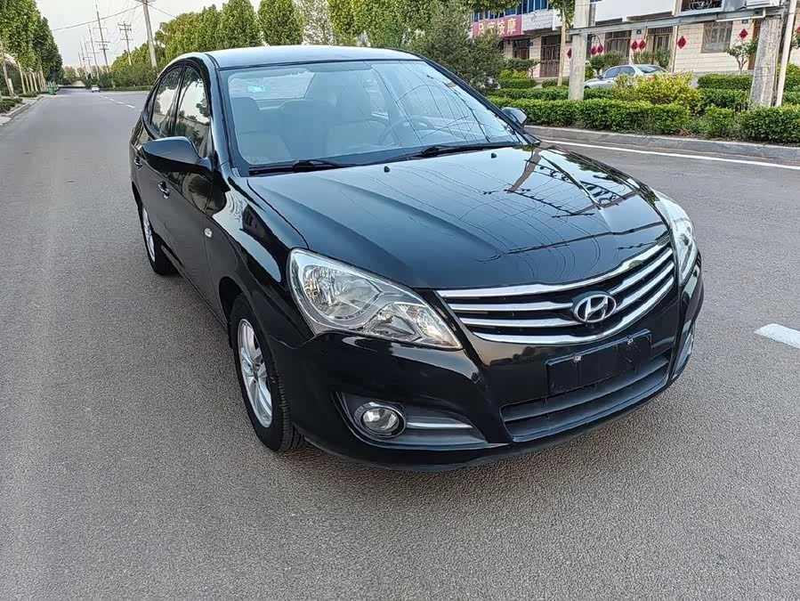 Hyundai Elantra / Celesta