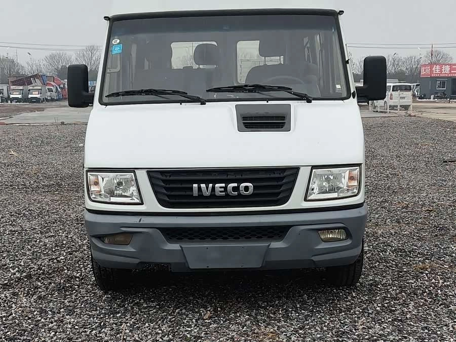 Iveco proud