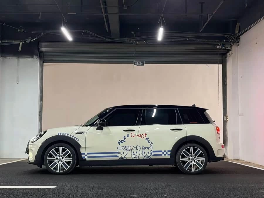 MINI CLUBMAN