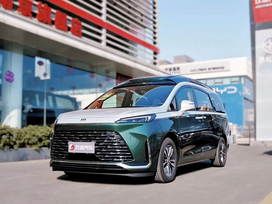 cars from East China Huadong Xiangyun