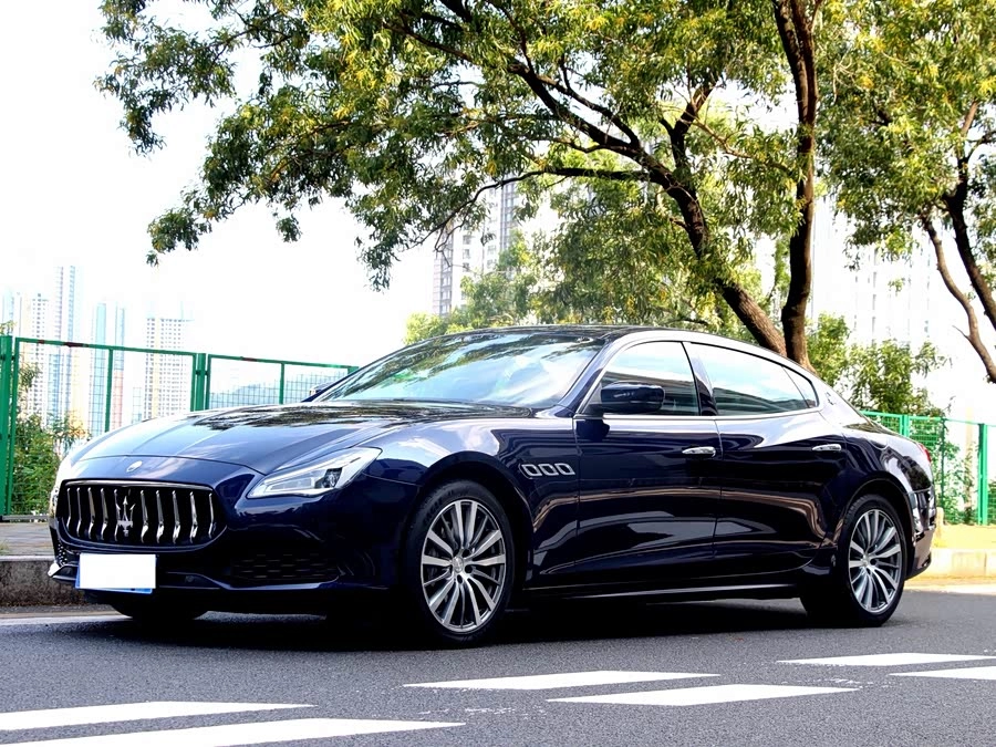 Maserati President