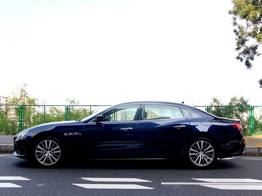 Maserati President
