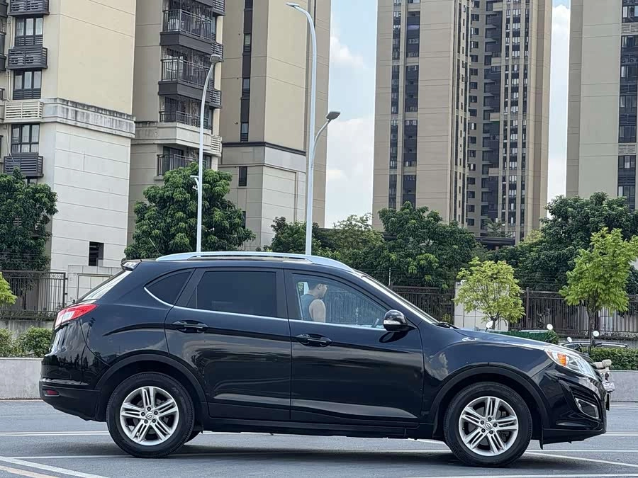 GAC Trumpchi GS5