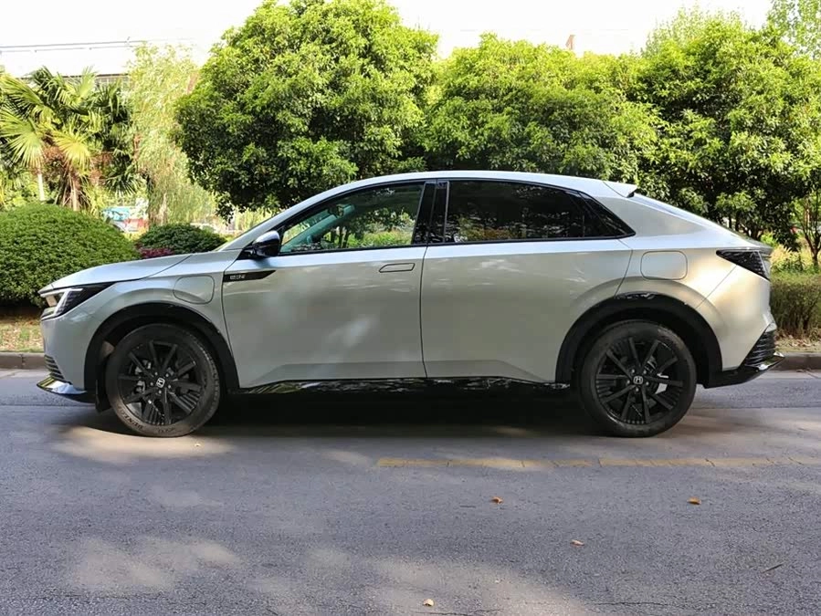 Honda e:NP2 Extreme 2