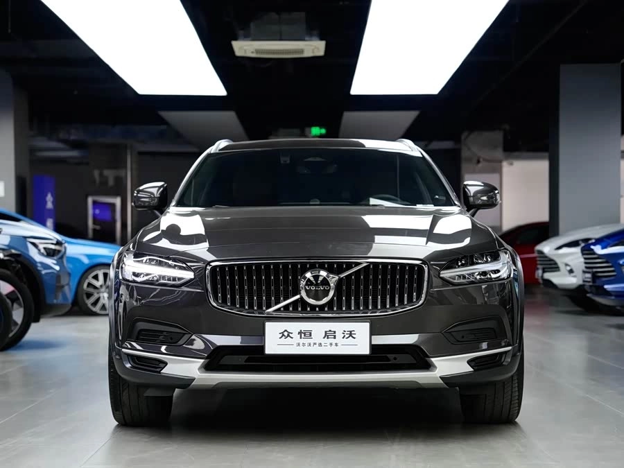 Volvo V90