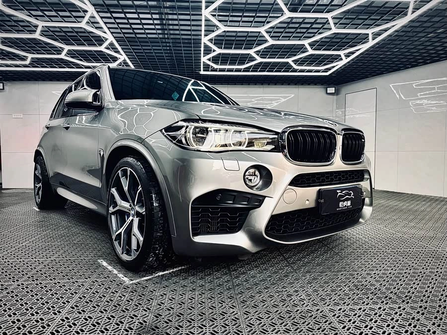 BMW X5M