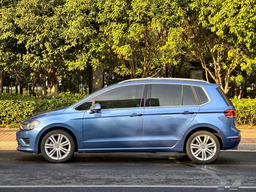Volkswagen Golf Sportsvan