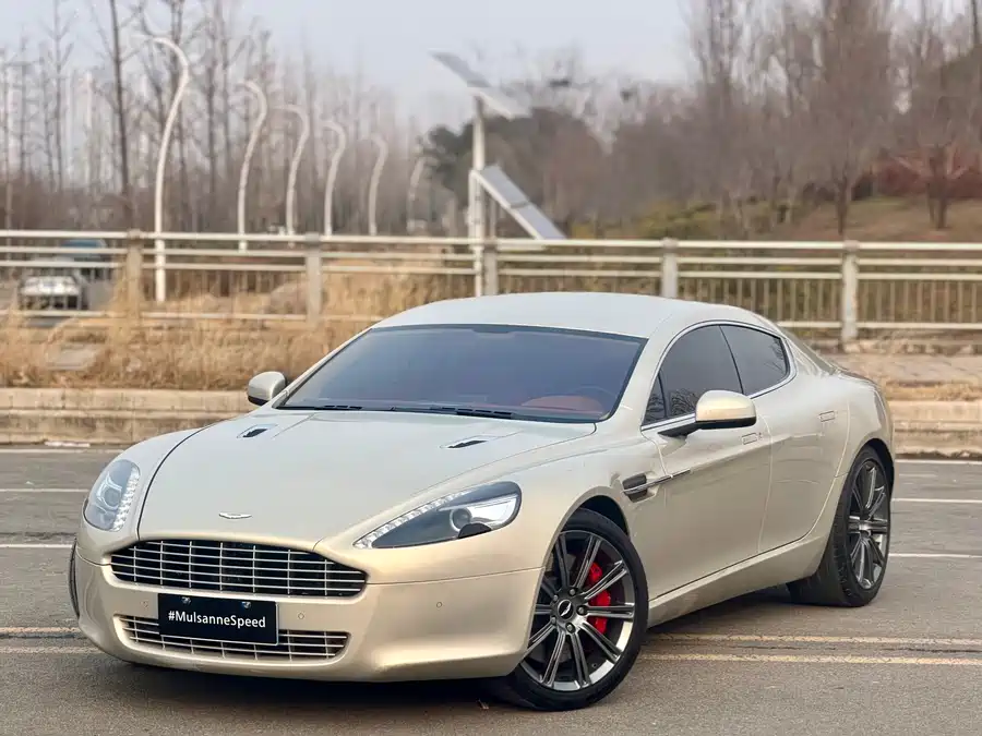 Aston Martin Rapide