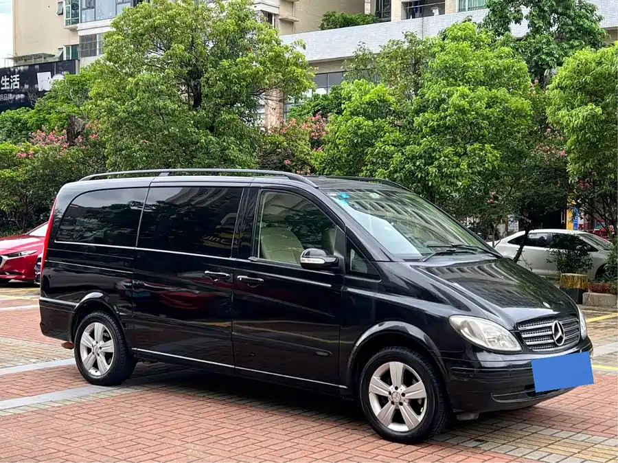 Mercedes Benz Viano