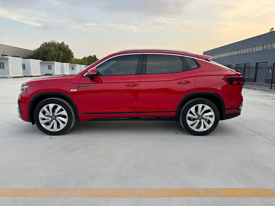 Volkswagen Tayron X