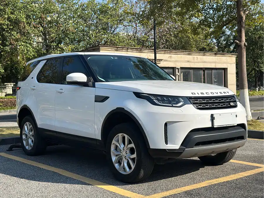 Land Rover finds