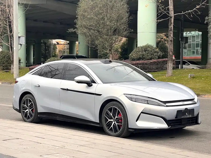 BYD Han L