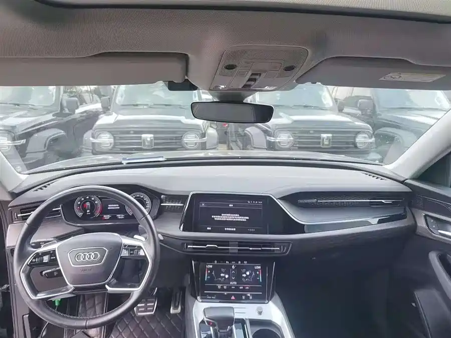 Audi Q6