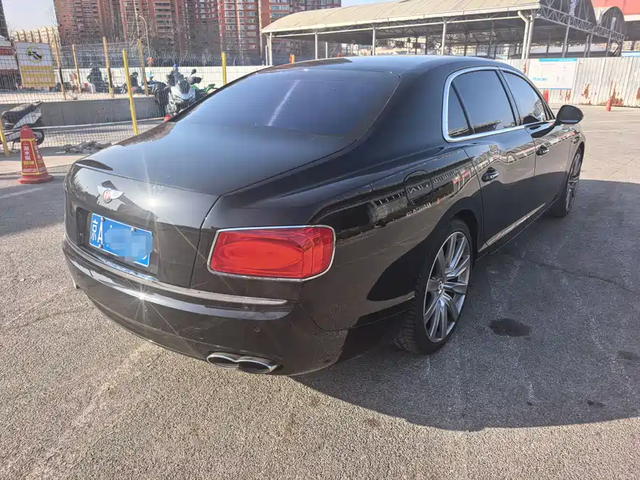 Bentley Flying Spur