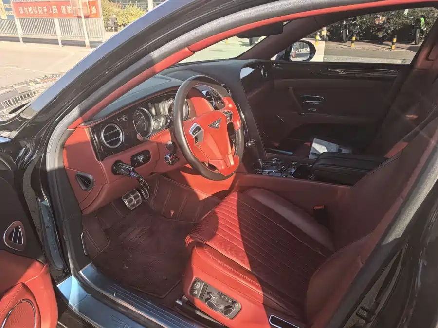 Bentley Flying Spur
