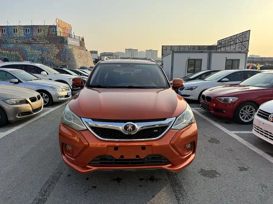 BYD Song