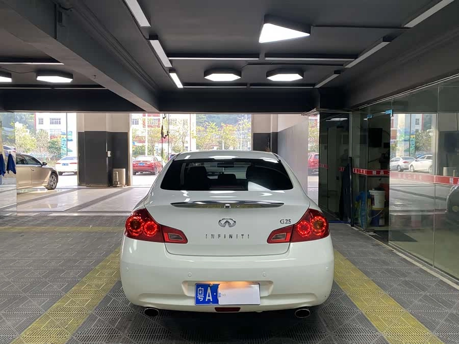 Infiniti G Series