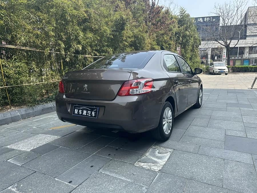 Peugeot 301