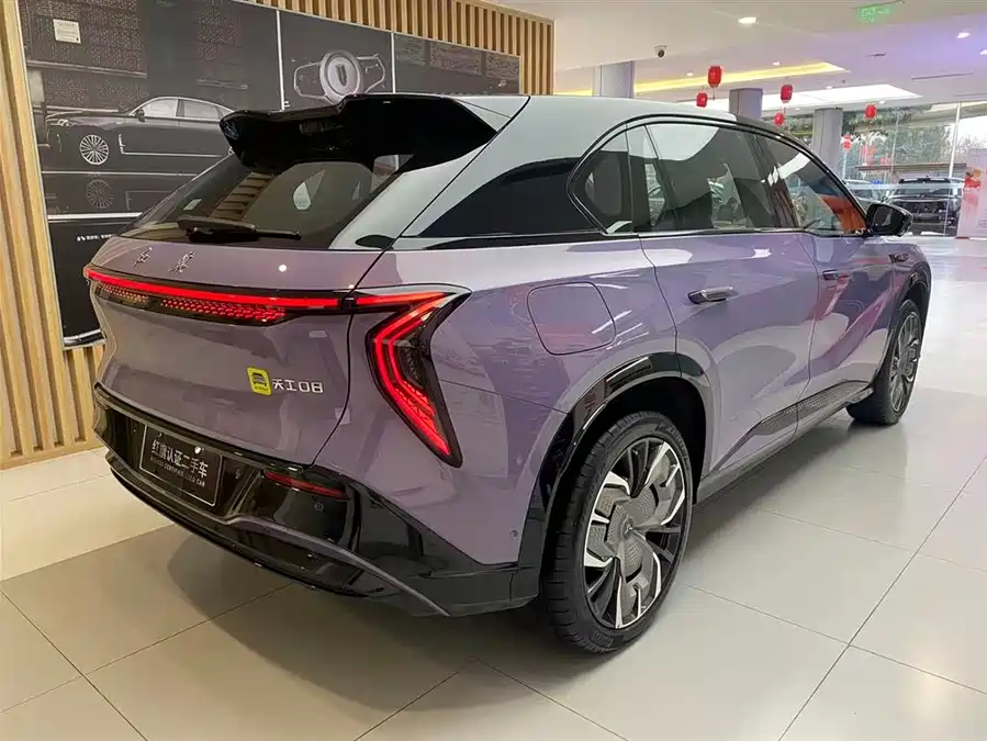 Hongqi Tiangong 08