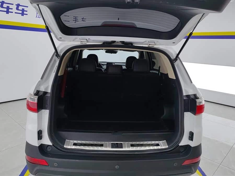 Dongfeng Fengguang S560