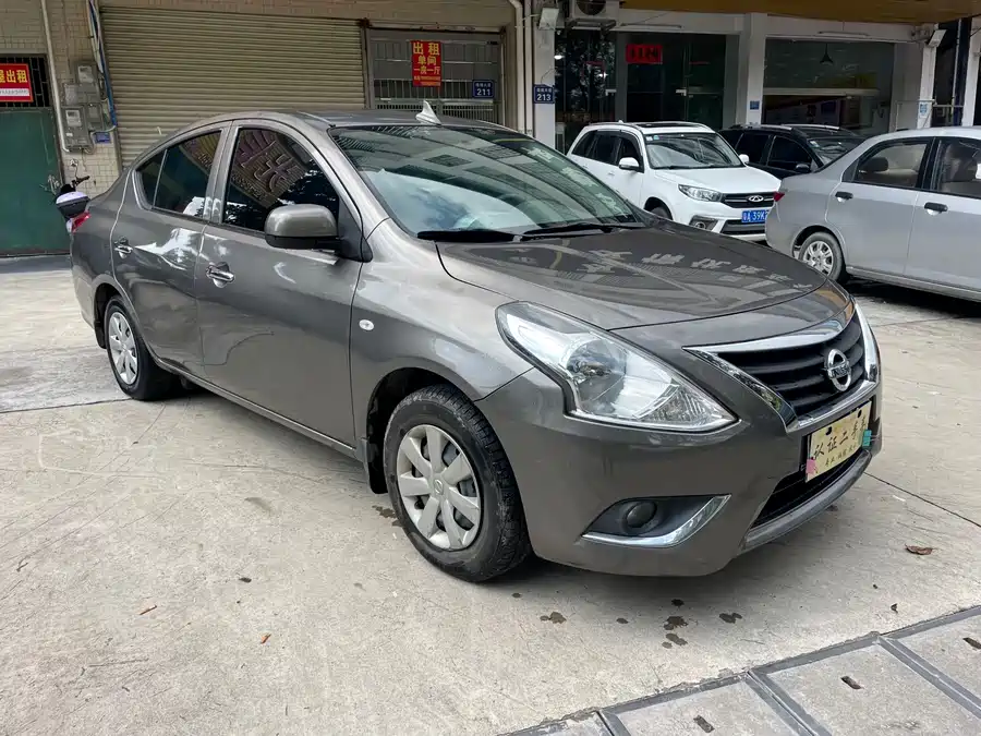Nissan Sunny