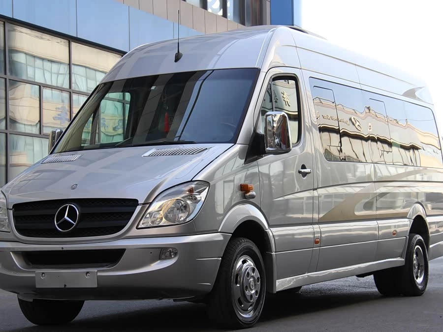 Mercedes Benz Sprinter