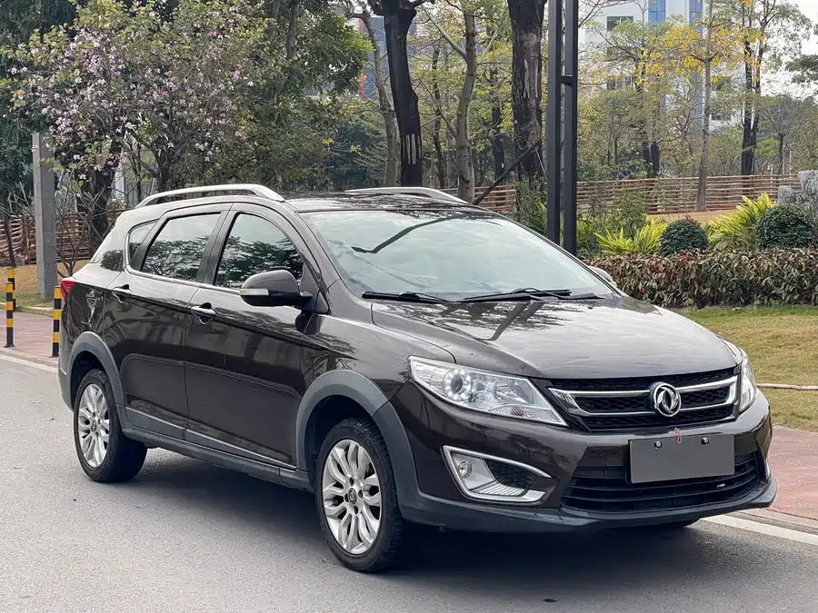 Dongfeng AX3