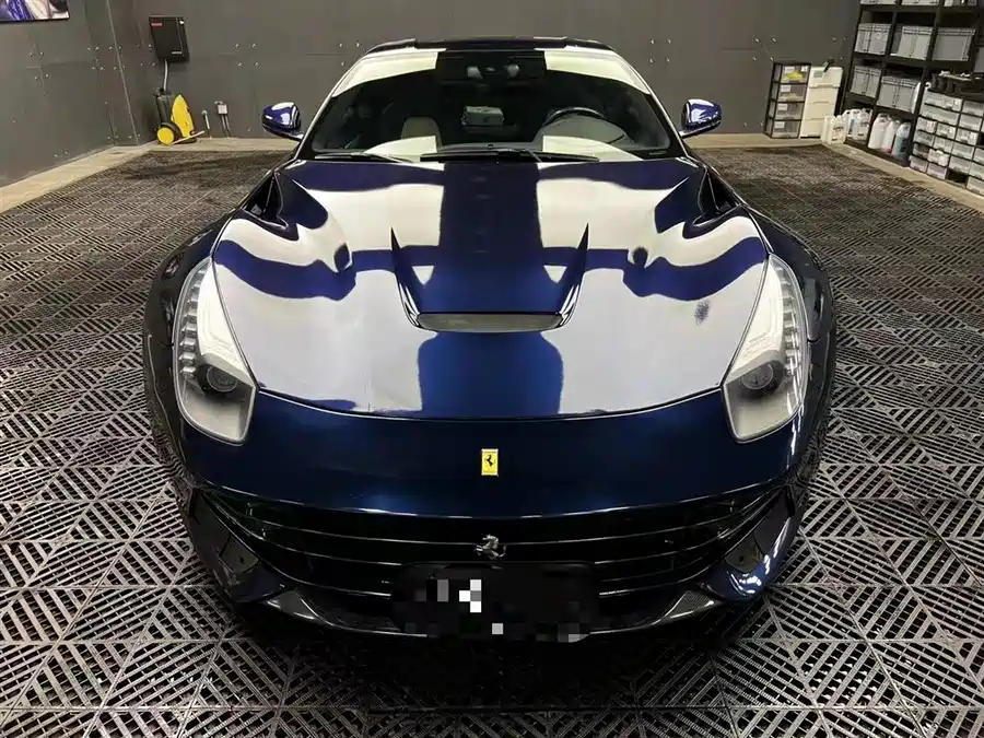Ferrari F12berlinetta