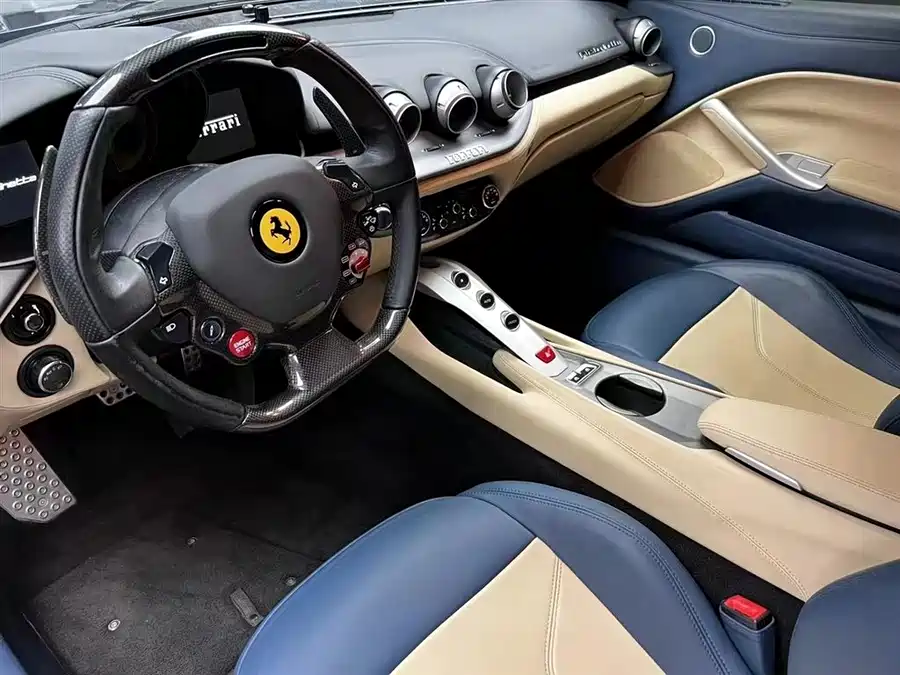 Ferrari F12berlinetta