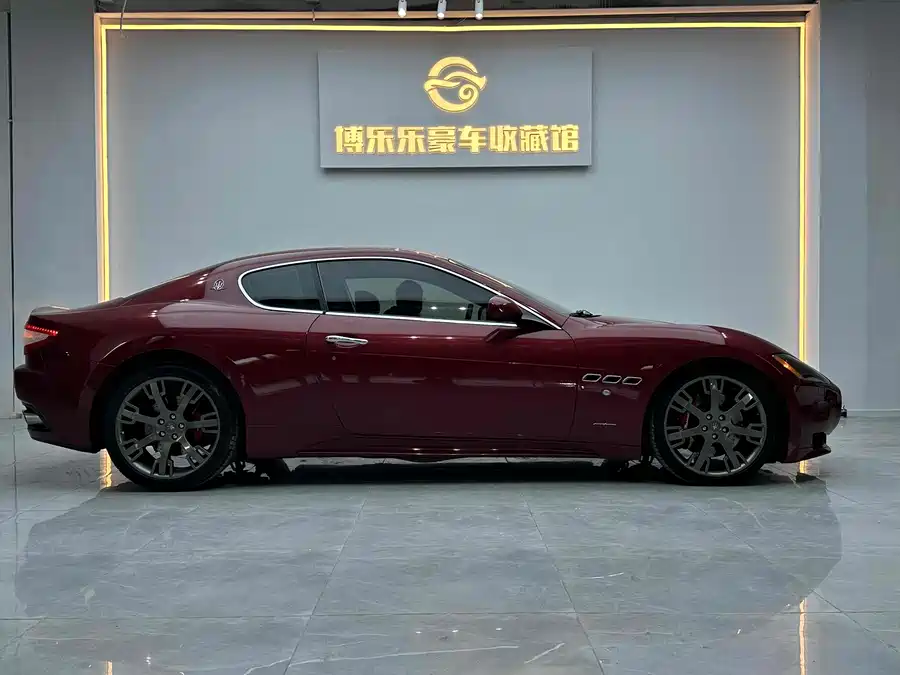 Maserati GranTurismo