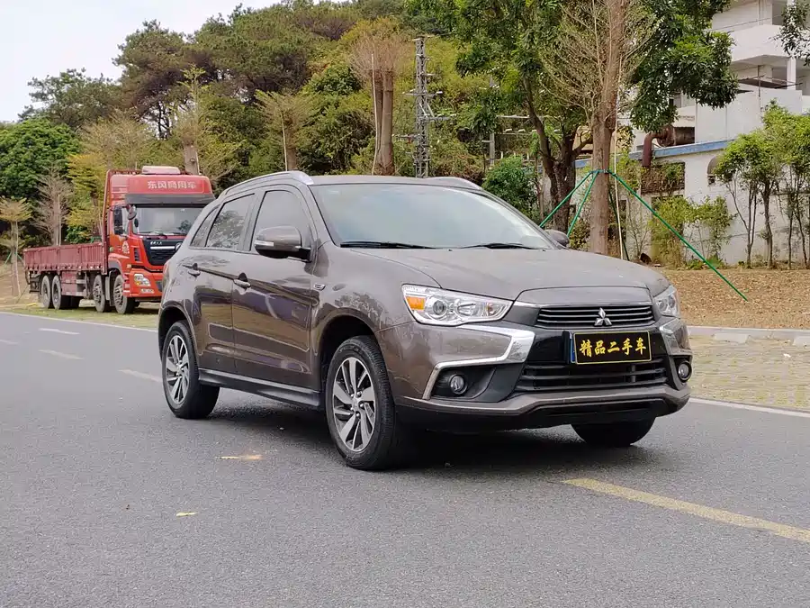 Mitsubishi ASX