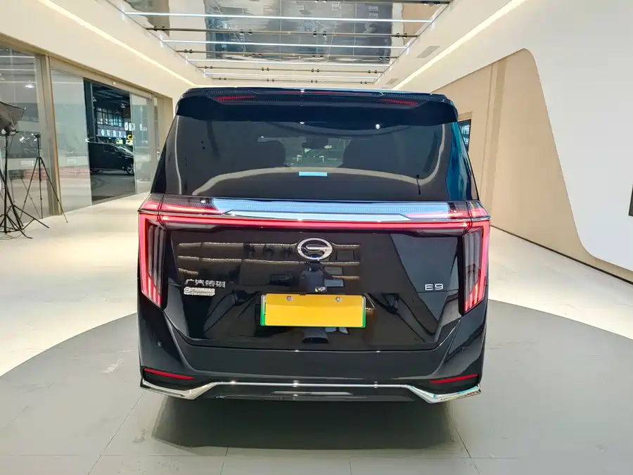 GAC Trumpchi E9