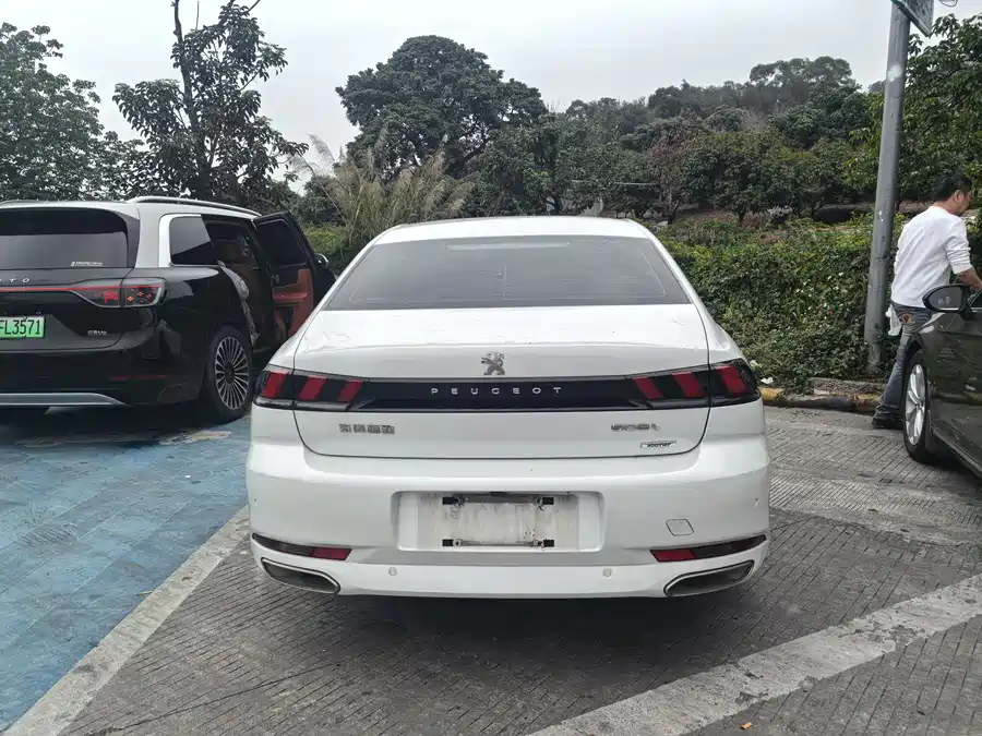 Peugeot 508
