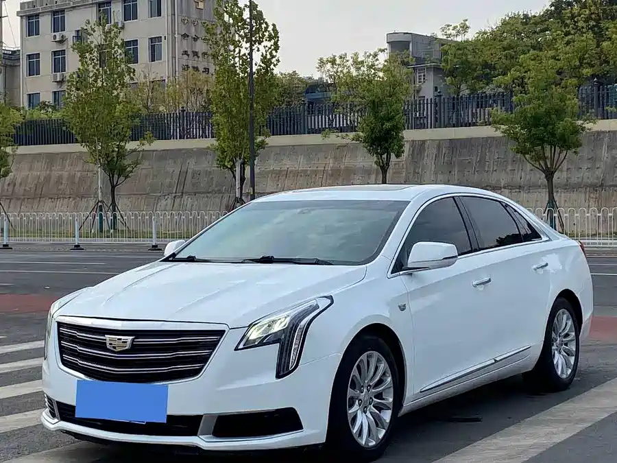 Cadillac XTS