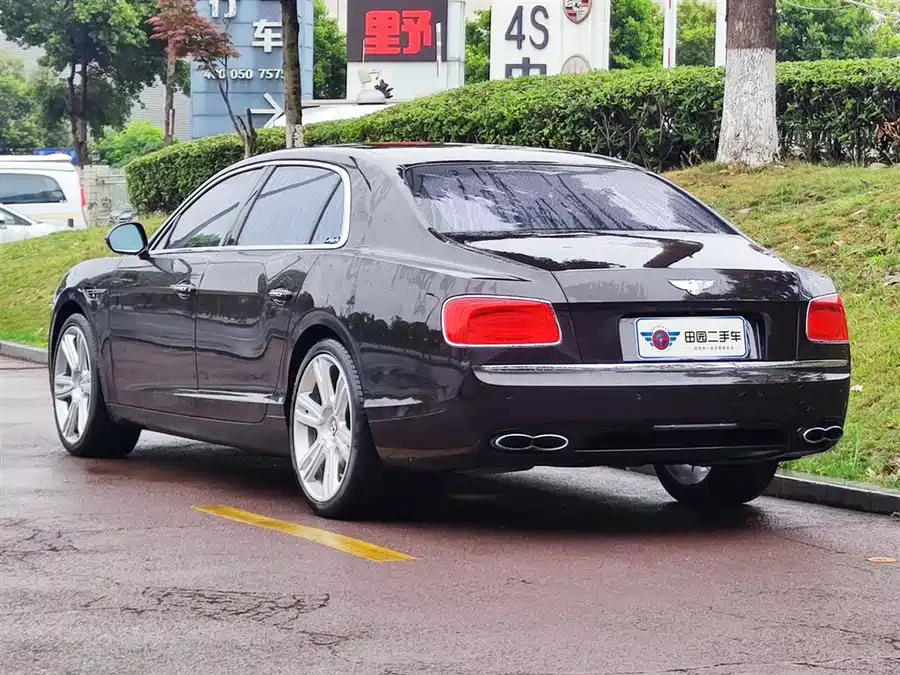 Bentley Flying Spur