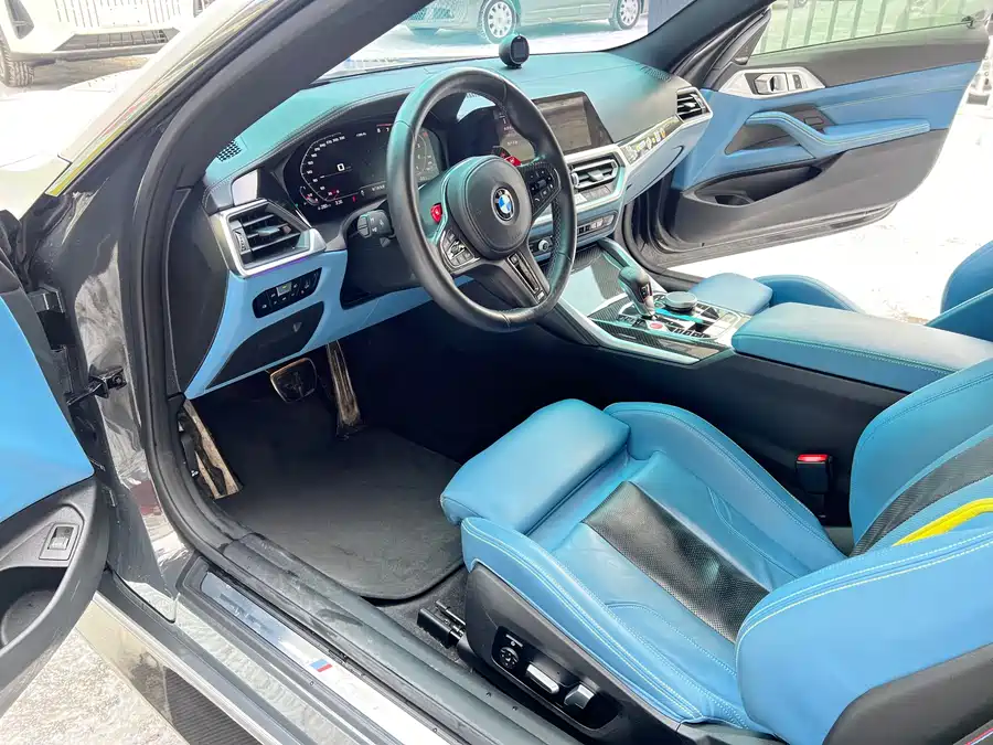 BMW M4
