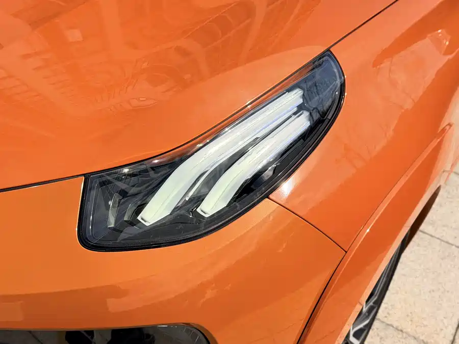 Lynk & Co 02 Hatchback