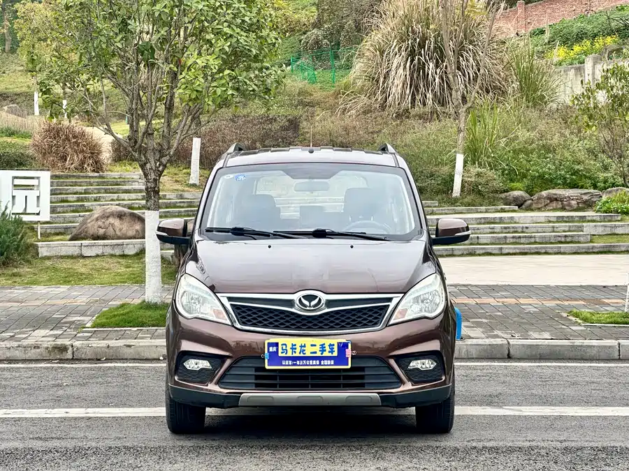 BAIC H2