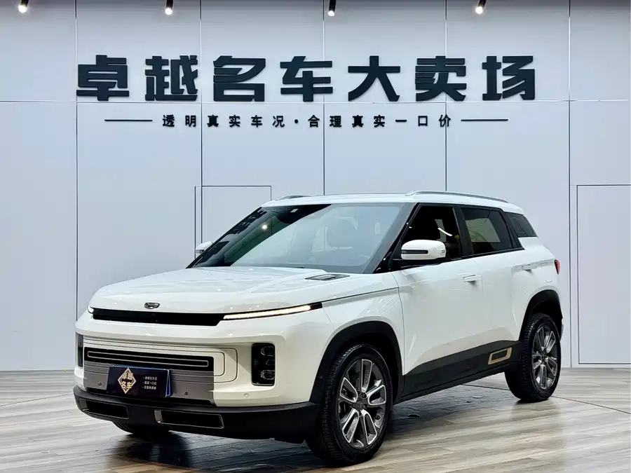 Geely ICON