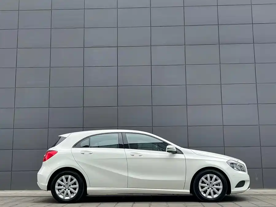 Mercedes-Benz Grade A